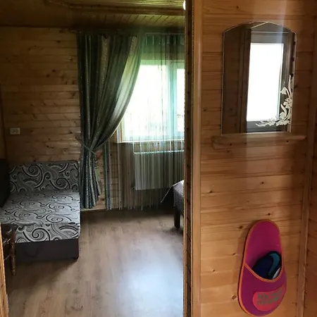 Lodge «дем'янів двір»