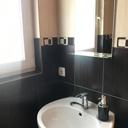 «дем'янів двір» *