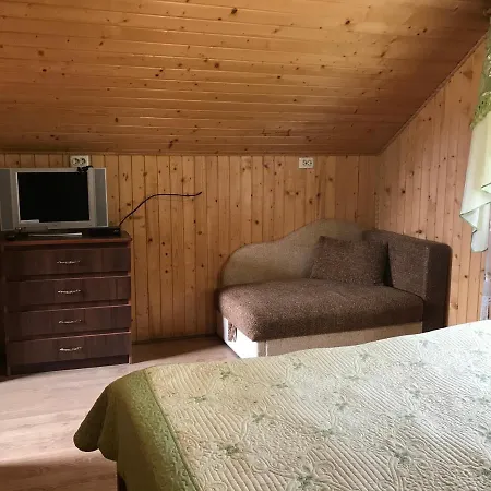 ロッジ «дем'янів двір»