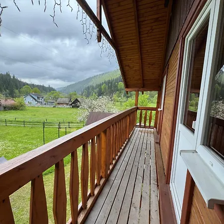 «дем'янів двір» ロッジ