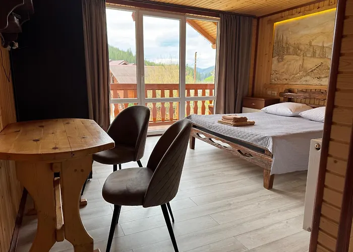 Lodge «дем'янів двір» *